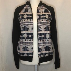 Zip-up jacket, size L